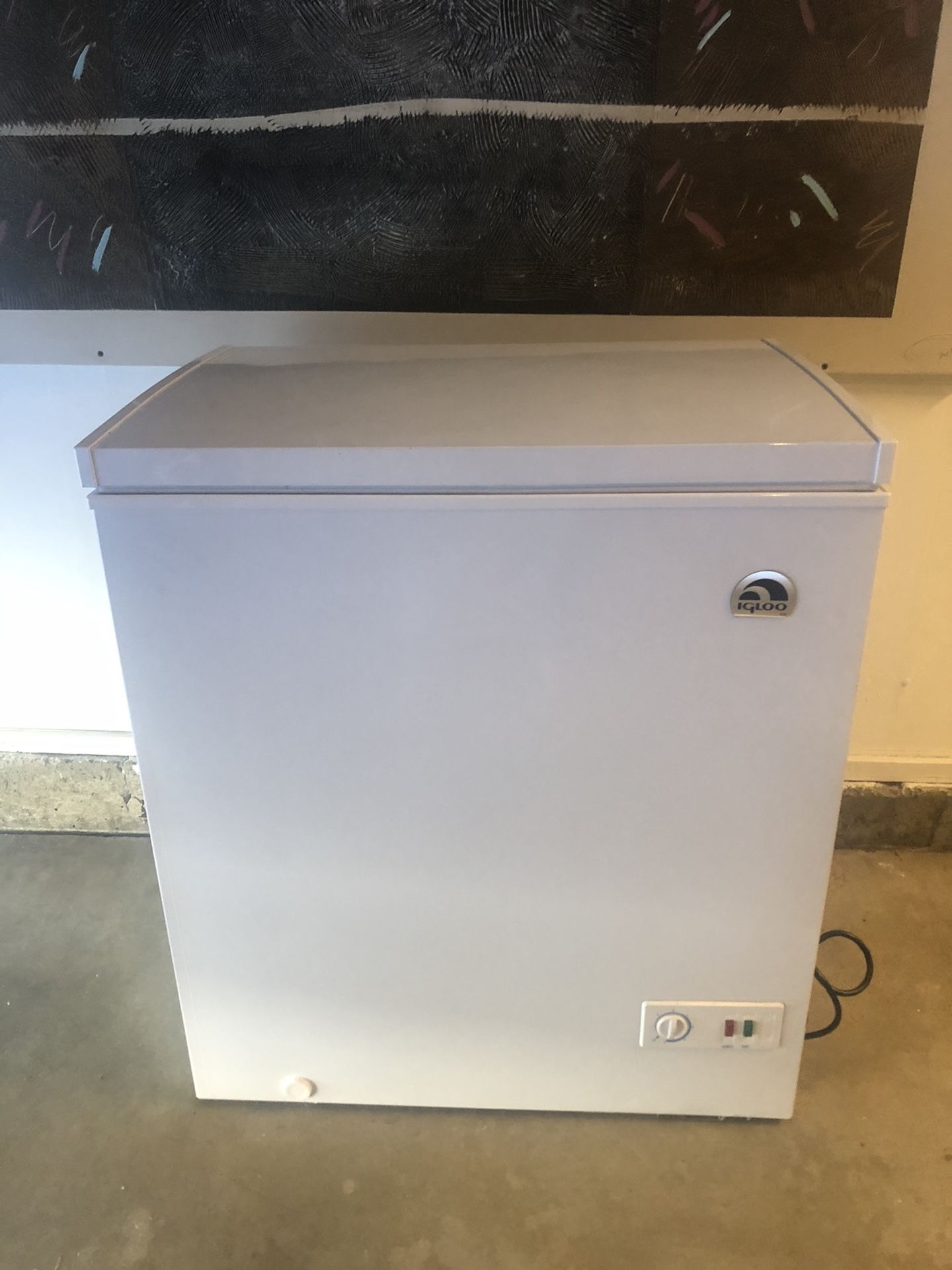 Chest Freezer-5.1 Cu.Ft-like new