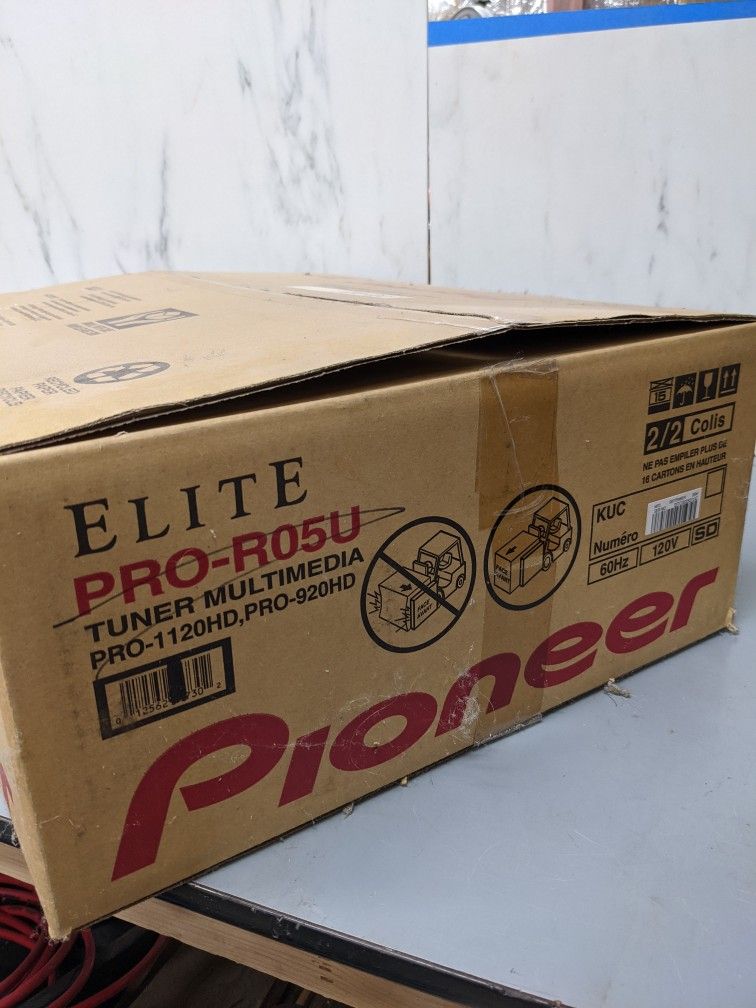 Pioneer Elite Pro-R05U Media Receiver