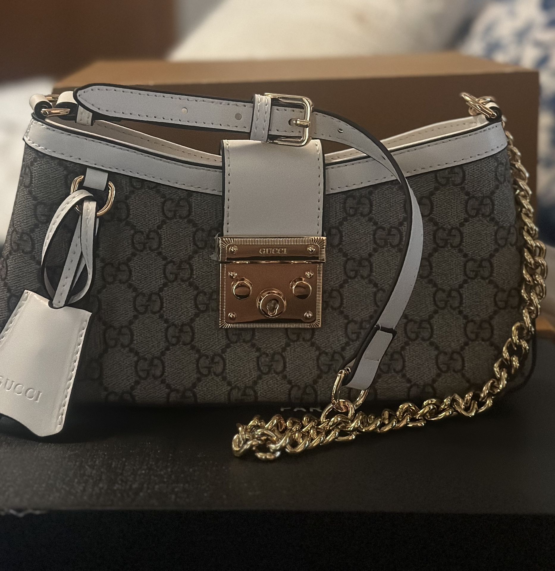 GG Purse