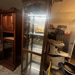 Showcase Cabinet