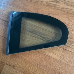 1996 Mustang Quarter Glass