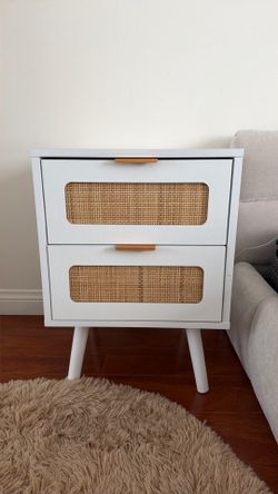 White 2 set nightstands, almost new