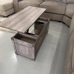 Beautiful Coffee Tables only @ FURNITURE LOVE ❤️ Same Day Delivery Service 🚚