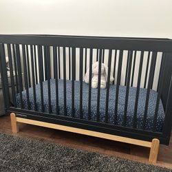 Delta Children Poppy 4-in-1 Convertible Crib