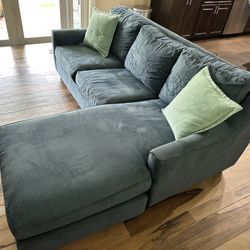 Cindy Crawford Sleeper Sofa