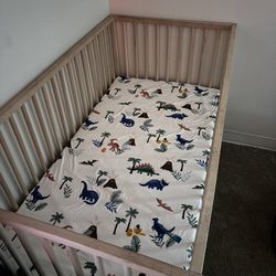 Baby Crib with Mattress