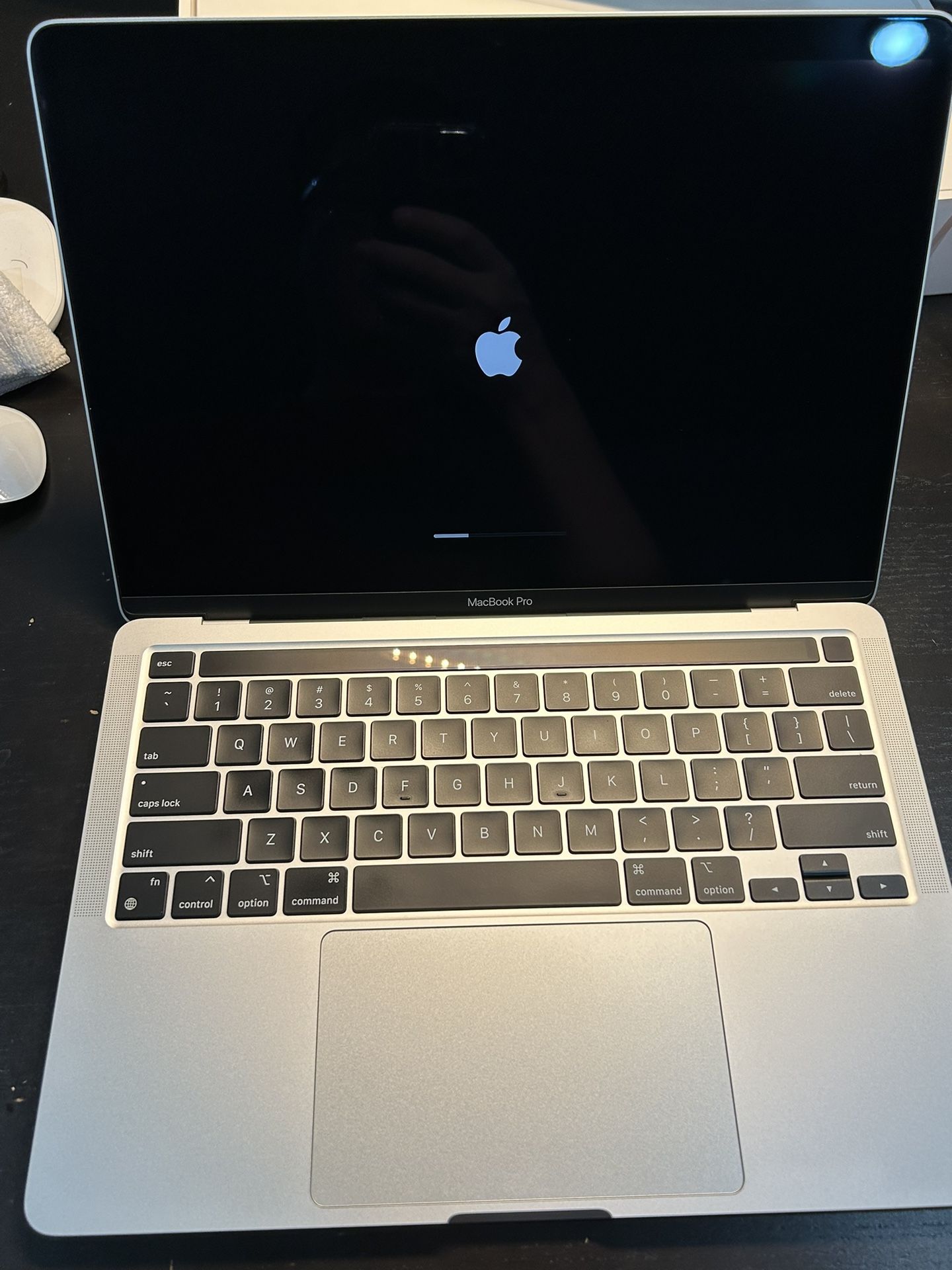 MacBook Pro M1 8gb 256gb Silver 2022