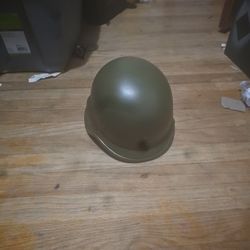 MICH 2000 Tactical Helmet Brand New Airsoft Fresh Out Of Box Never Used Once