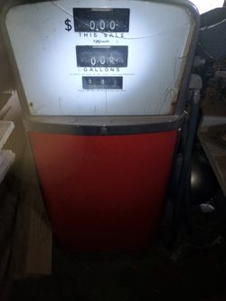 Antique Gas Pump