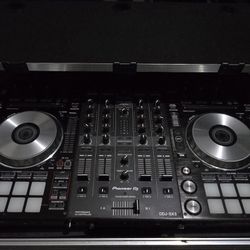 Pioneer DDJ-SX3 with Gator Case 