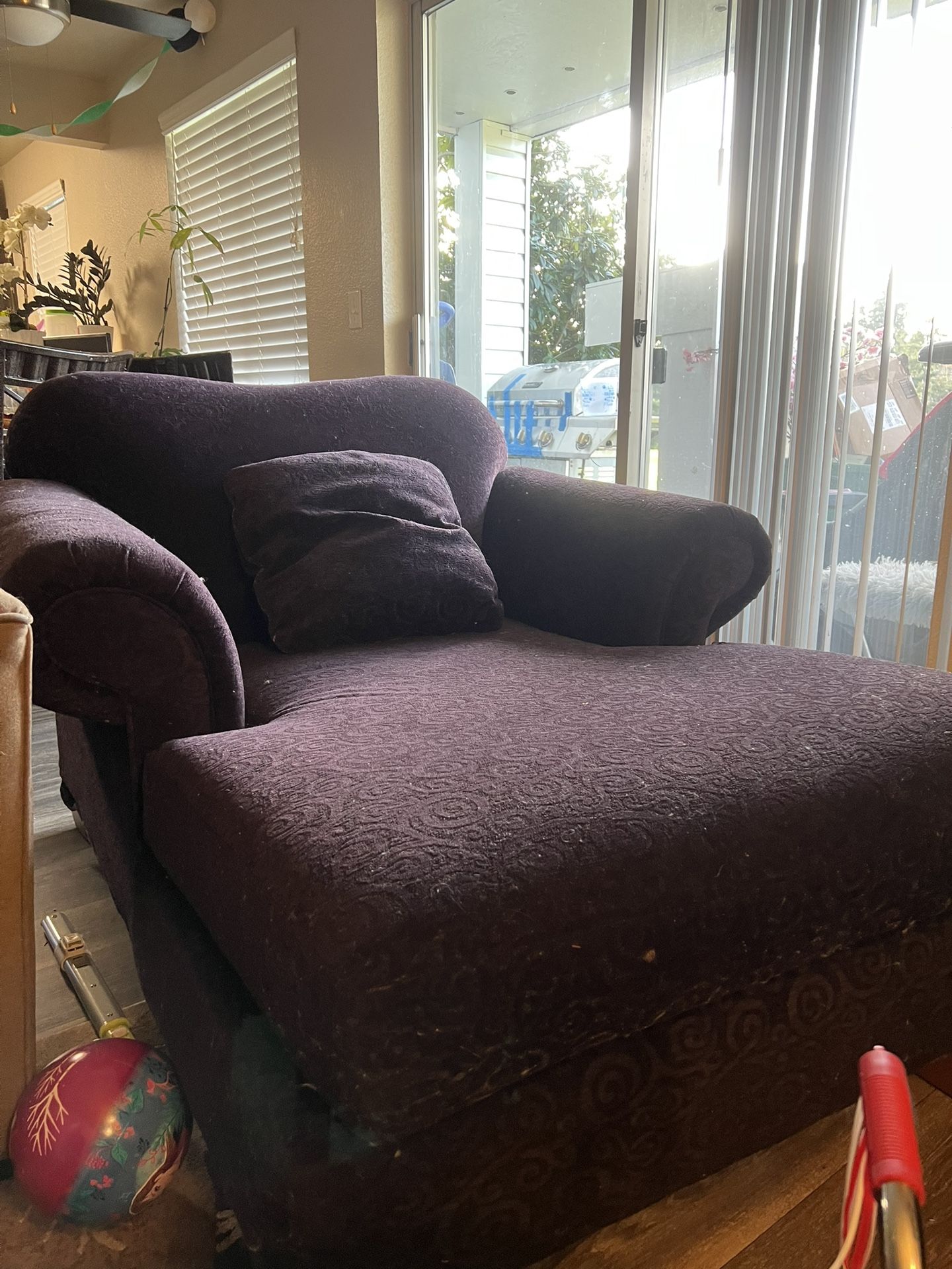 Free Lounger/ Couch