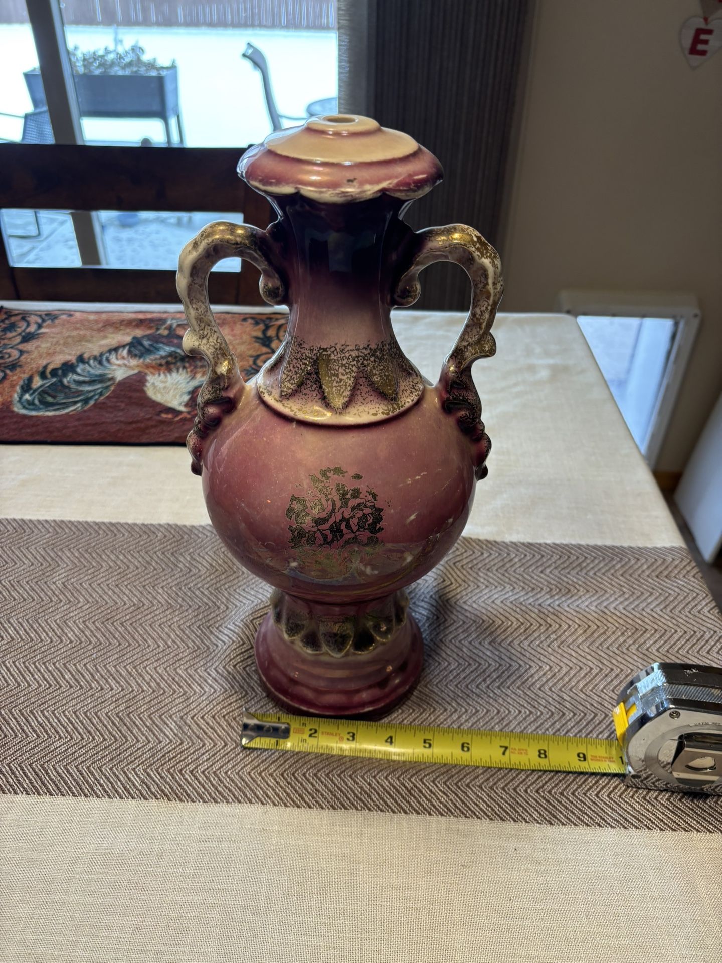 Vintage Victoria French-style porcelain vase or lamp base