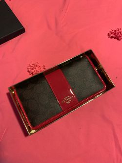 Coach Wallet - New with Tags attached in Box