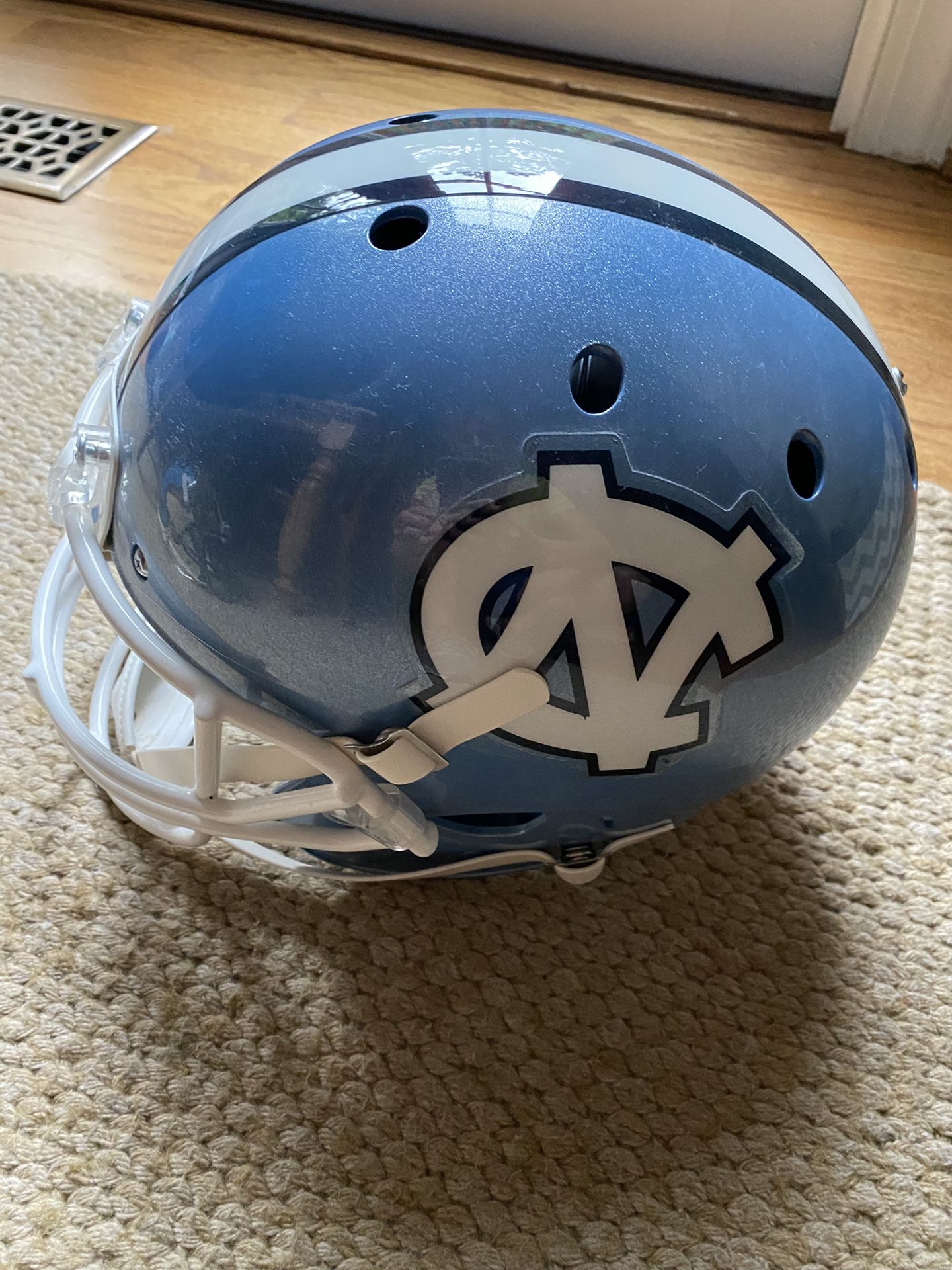 North Carolina Tarheels Replica Helmets 
