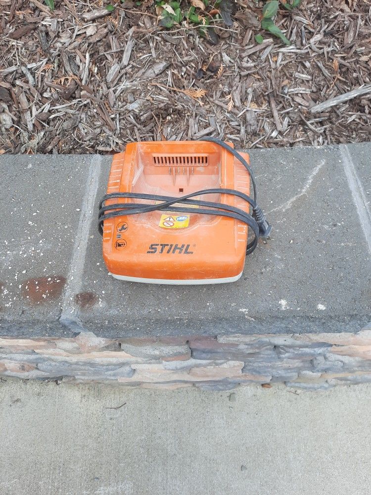 Stihl Charger