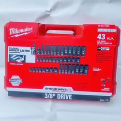 Milwaukee SHOCKWAVE 3/8 in. Drive SAE and Metric 6 Point Impact Socket Set (43-Piece)