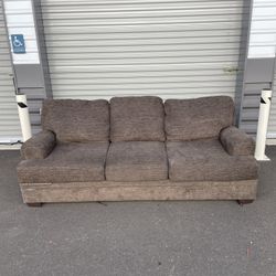 (Free Delivery) Comfy Brown Sofa Couch