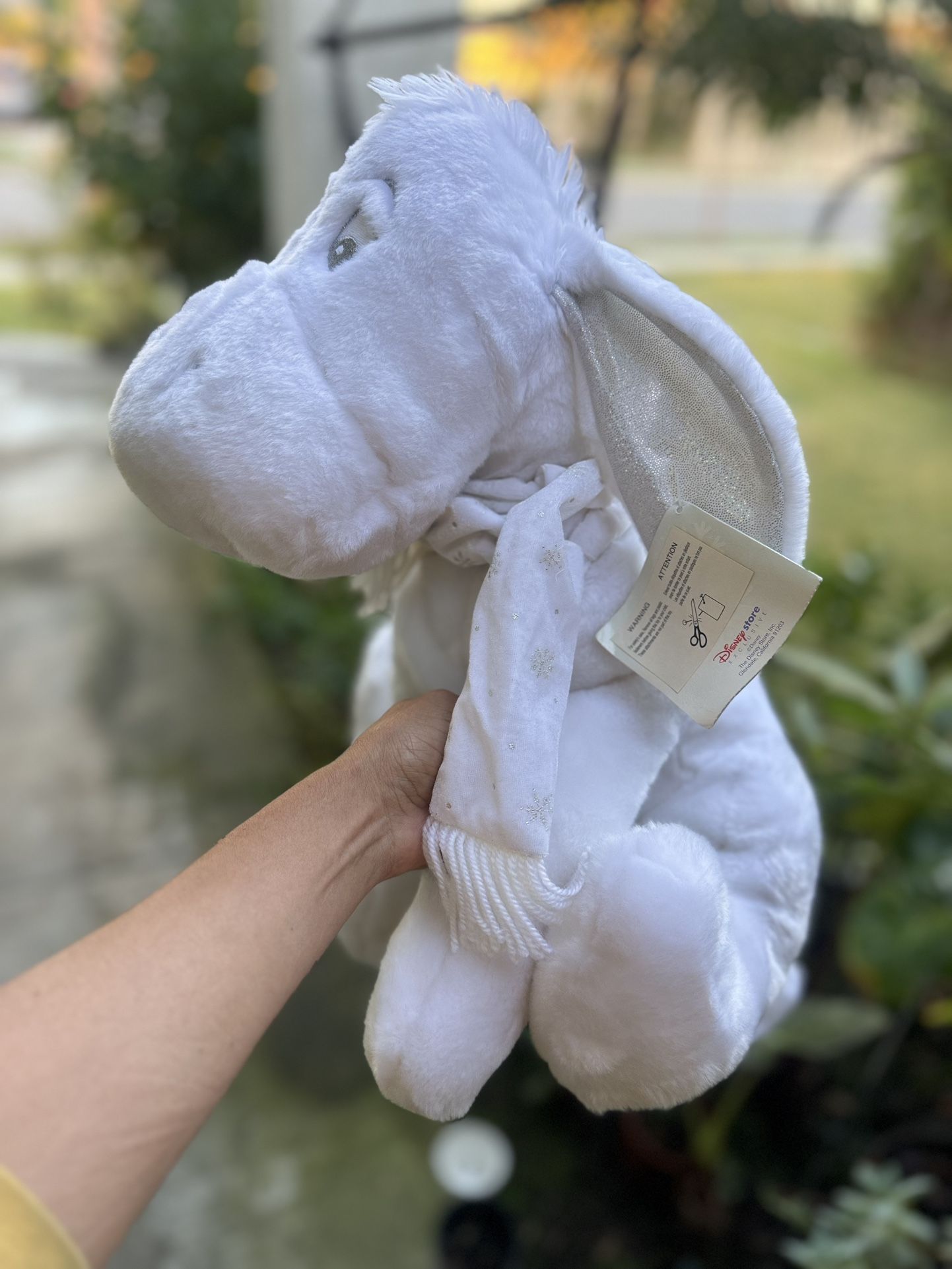 Large Disney Snowflake Pals Eeyore White Silver Plush w/Tags