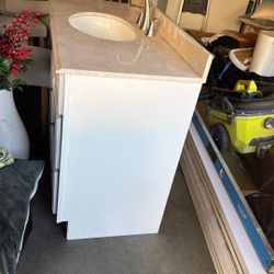 48 Inch Vanity With Sink And Faucet