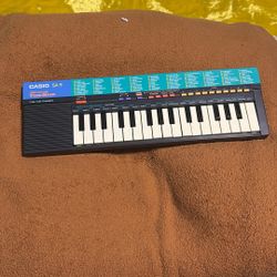 Casio SA-9 Tone Bank Mini Keyboard 