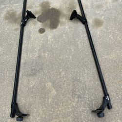 Locking Thule Rack fits Jeep JK 