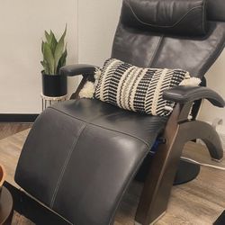 Pedicure Platform -Wood