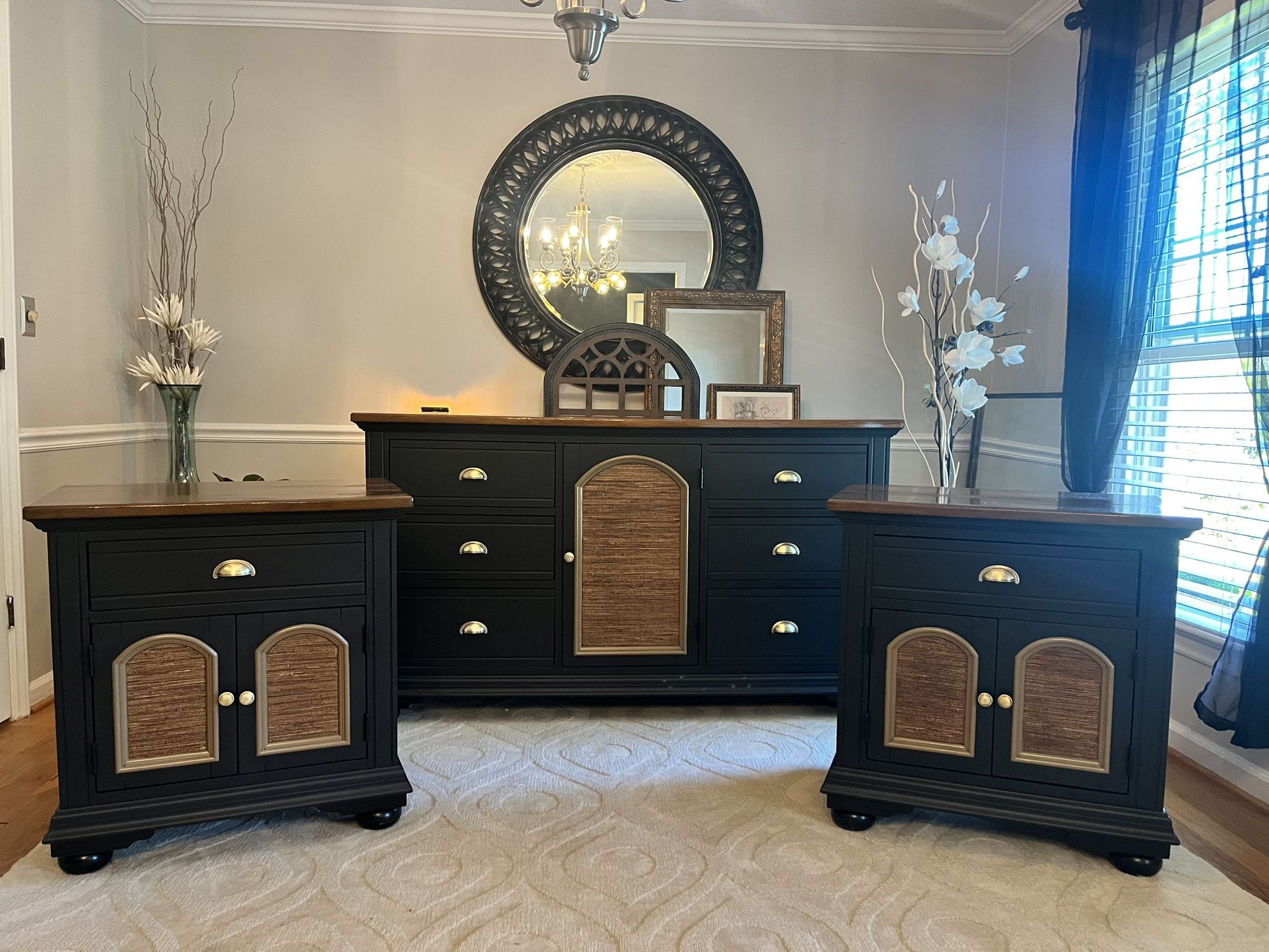 Dresser And Nightstands