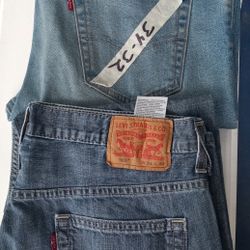 34x32 LEVIS JEANS MENS 