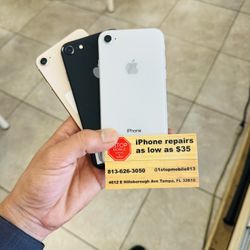 iPhone 8 Unlocked (Like New)