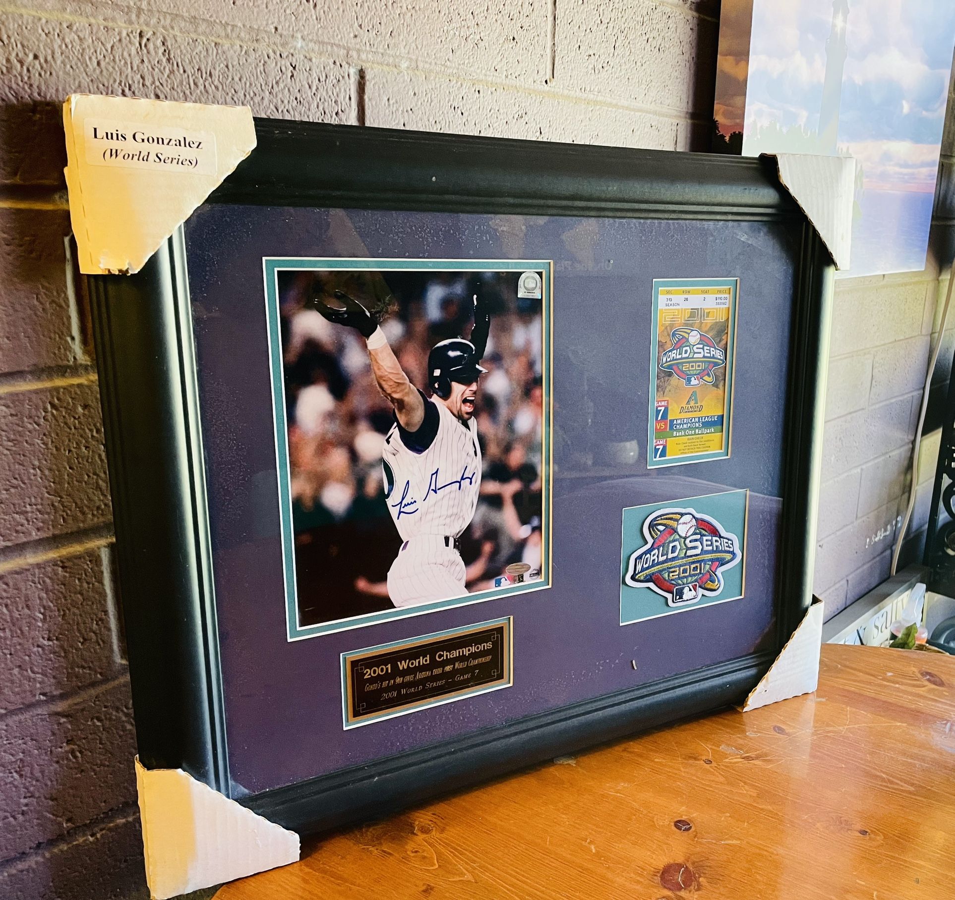 Diamondbacks, Luis Gonzalez signed, authenticated, “Walk After 2001 World Series Championship Winning Hit”