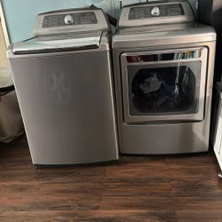 Kenmore Elite Electric Washer And Has Dryer 