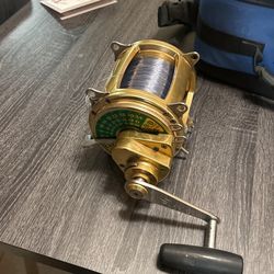 Everol 9/0 Wide Fishing Reel for Sale in San Diego, CA - OfferUp