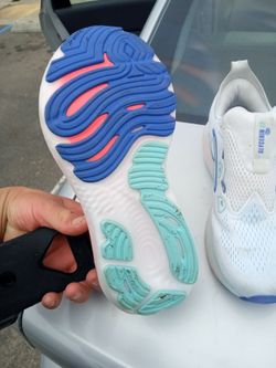 Brooks shoes