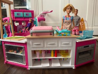 Barbie Kitchen Playdoh Playset