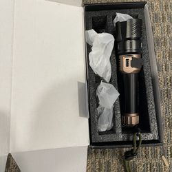 FLASH LIGHT RECHARGEABLE 