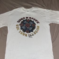 Guns & Roses Tee