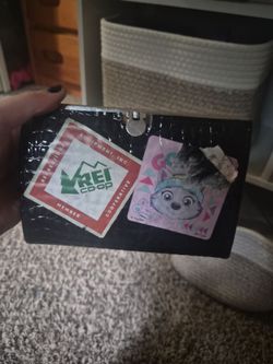 Black wallet