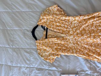 🌼 Lulus Garden Explorer Floral Dress — Size Small — $35