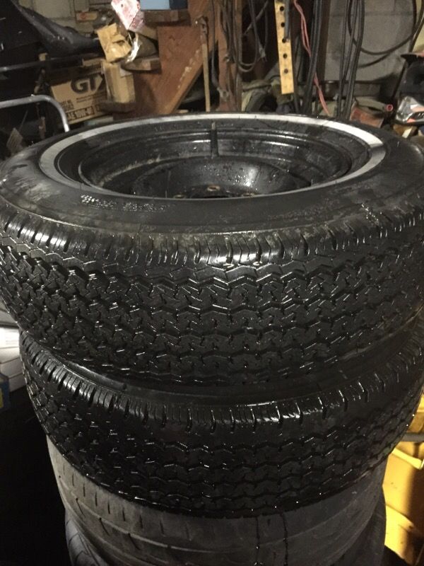 Michelin FR 78 14 Tires on Ford LTD Wheels