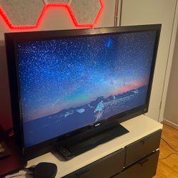 CLEAN 47 INCH 120HZ VIZIO TV FULL HD🔥