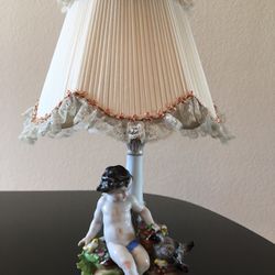 Vintage Victorian-style Hand painted Porcelain Lamp With Beautiful Fabric Shade / 13.5” Tall