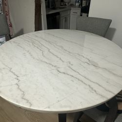 Round Table Top With White Marble 