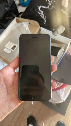 iPhone 8 Broken