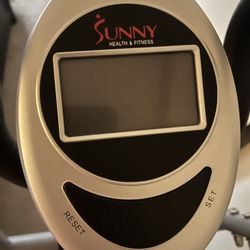 SUNNY ELLIPTICAL MACHINE