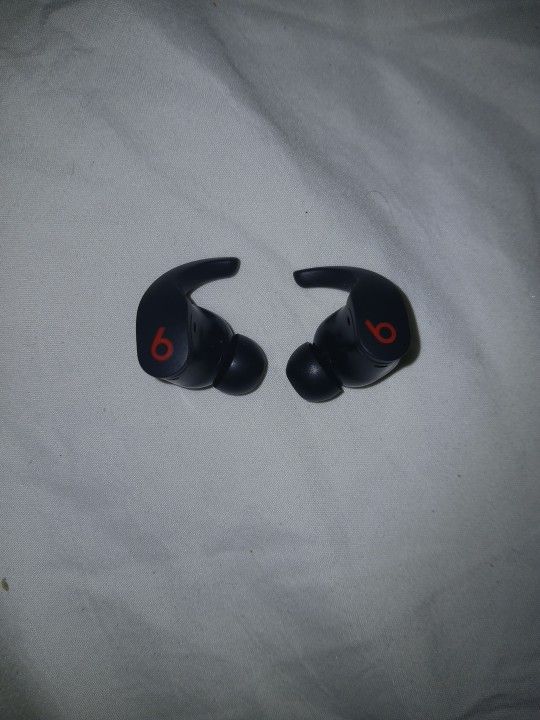 Dre Beatz Fit Free Head Buds