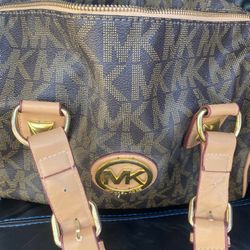 MICHAEL KORS BAG