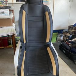 2 Pcs Leather Sit Cover Universal