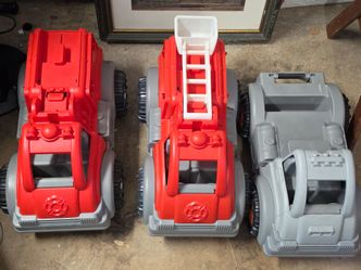 Big set of 3 plastic toy trucks fire truck