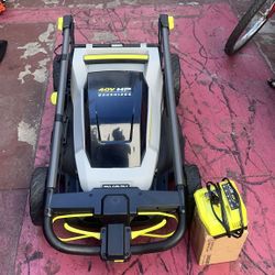 Ryobi  40v Self Propelled  Lawn Mower come w/ 1 Battery and Charger