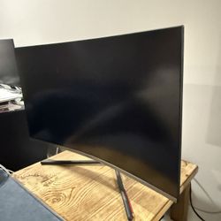 32” Samsung Viewfinity UR59C 4K Curve Monitor